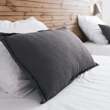 Bed & Breakfast Ferrel Surf House