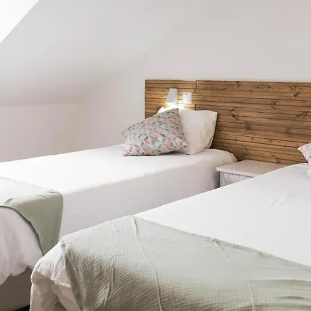 Ferrel Surf House Bed & Breakfast