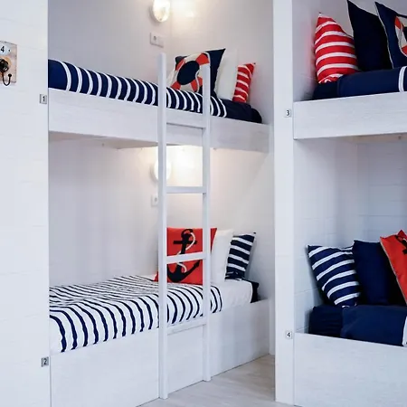 Bed & Breakfast Ferrel Surf House